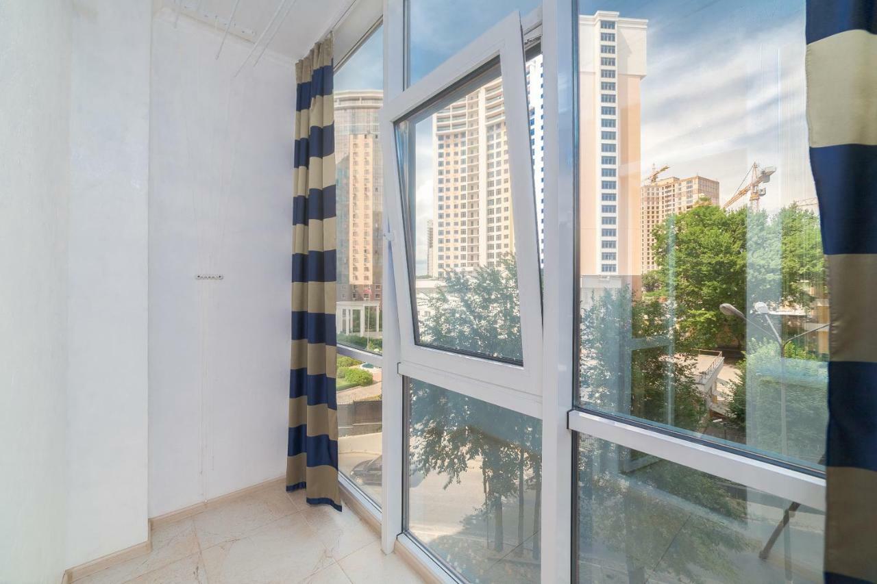Apartments In 6 Zhemchuzhina Odessa Quarto foto